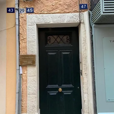 Appartement De Luxe Au Coeur De Saint-Tropez Exterior photo